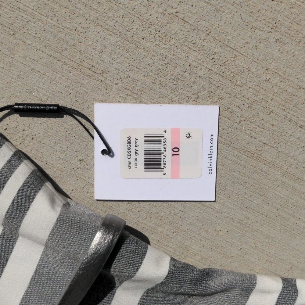 SOLD 💐Calvin Klein women's sheath dress grey white striped - Picture 4 of 8